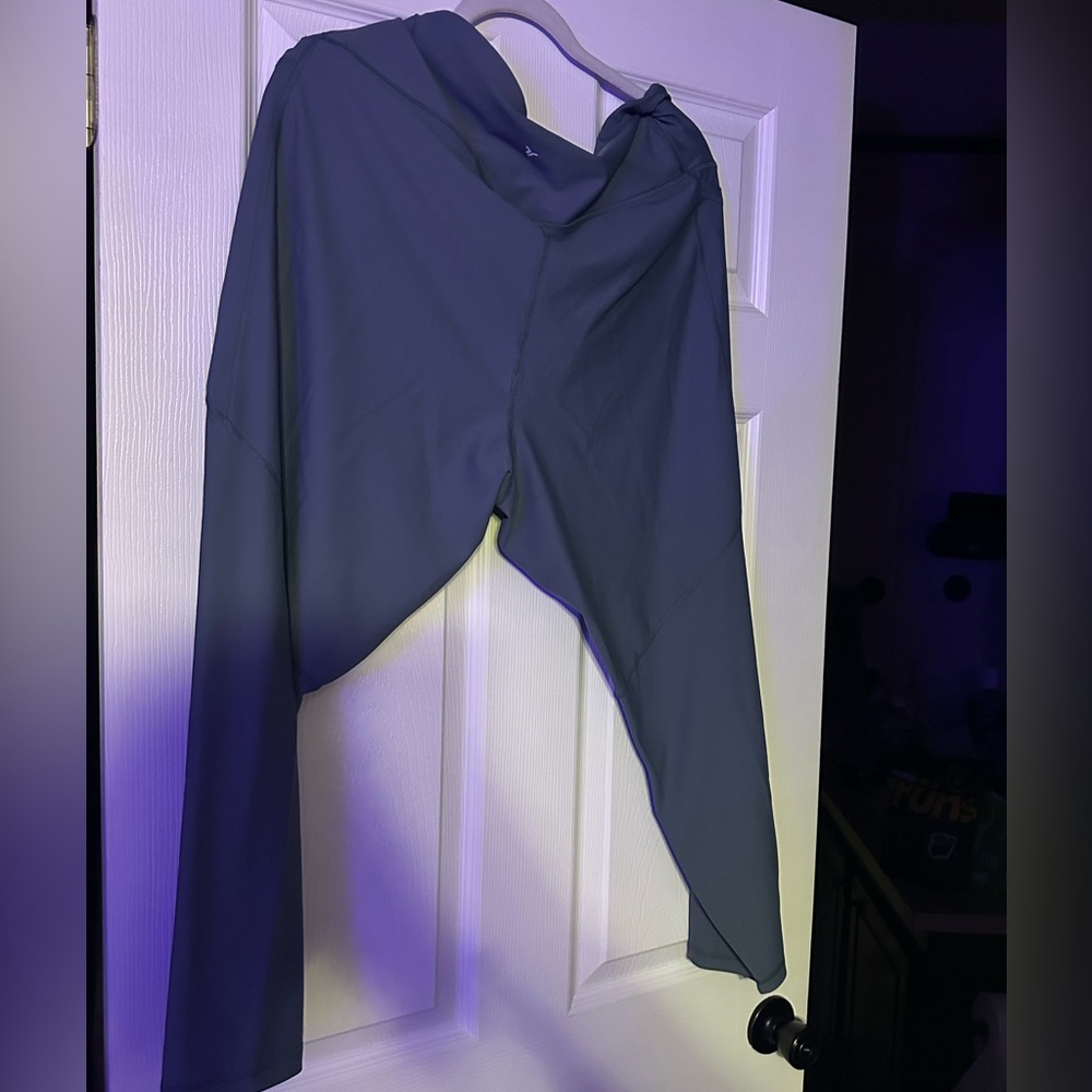 Old Navy power soft leggings gray blue 3X.
